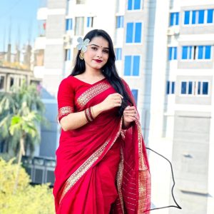 হাফসিল্ক নকশী পায়ির শাড়ী